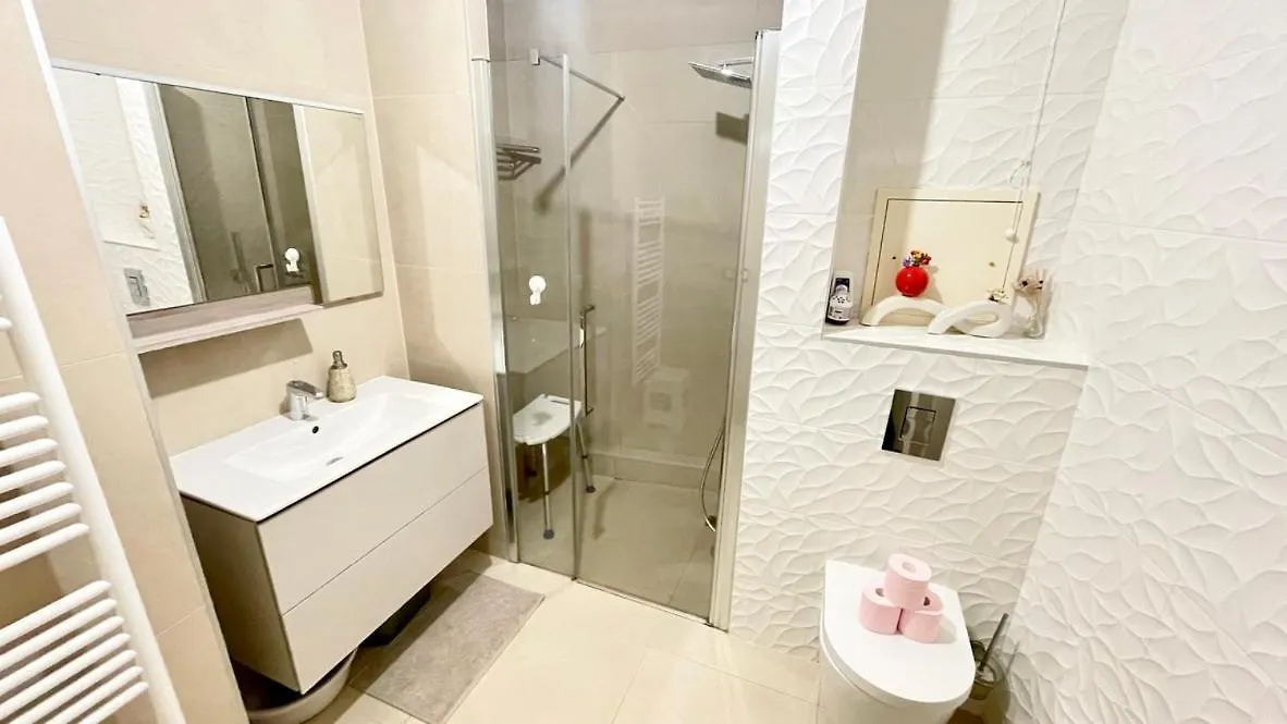 Apartment Appartement Moderne - Parc De La Villette -1Min Du Metro Paris France